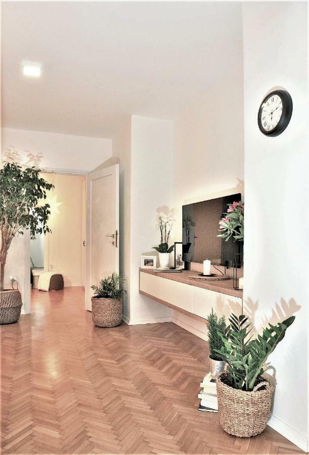 Apartment Myhome Zagreb Bagian luar foto